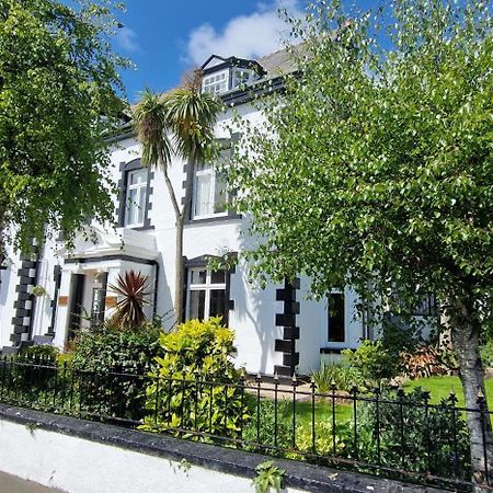 Holcombe House Guest House Llandudno Bagian luar foto