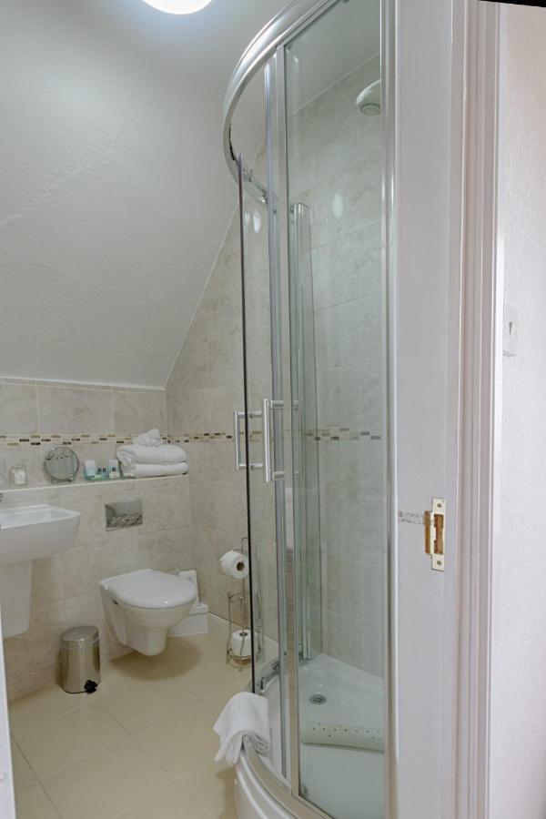 Holcombe House Guest House Llandudno Bagian luar foto